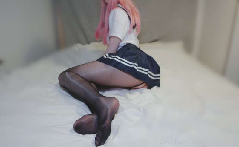 新片子马上上传~
New video is uploading~coming in no seconds~ 1