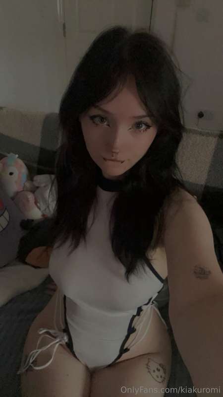 Kiakuromi - Onlyfans - 26 Apr, 2024 18