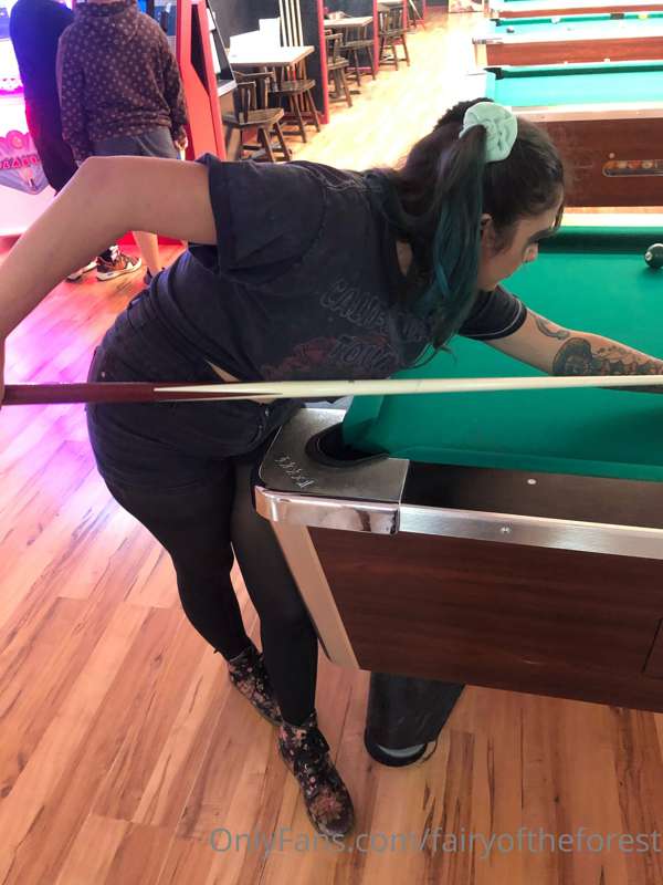 Could you beat me at pool? Wanna bet head 👅 2