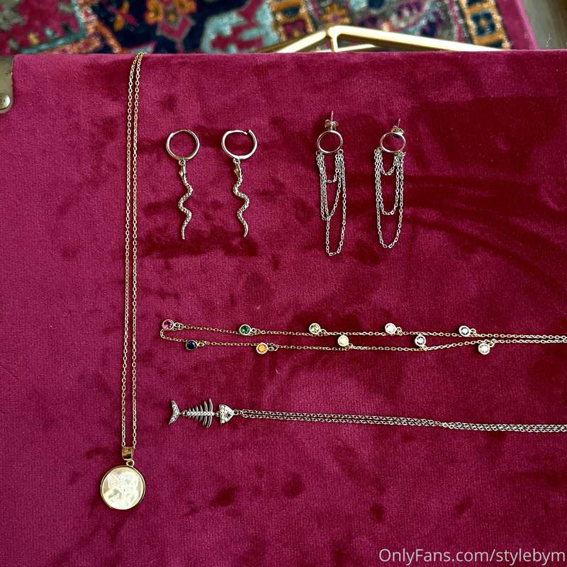 💗New Jewelry obsession💗

Wanted to share a special find from..