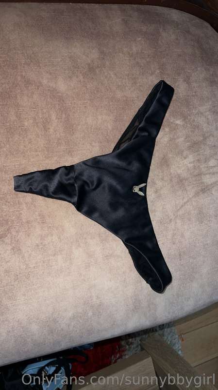 Selling some lingerie if any of you would be interested 😈 11