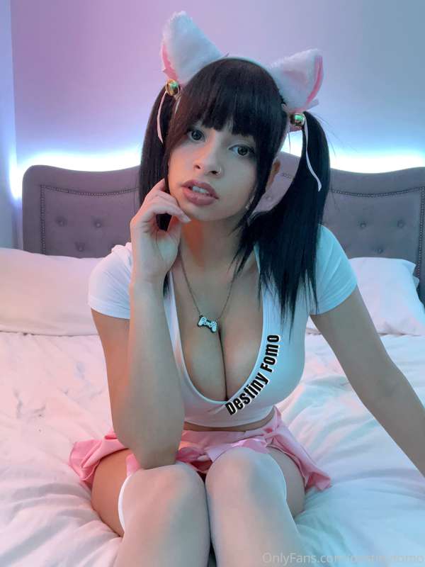 :p