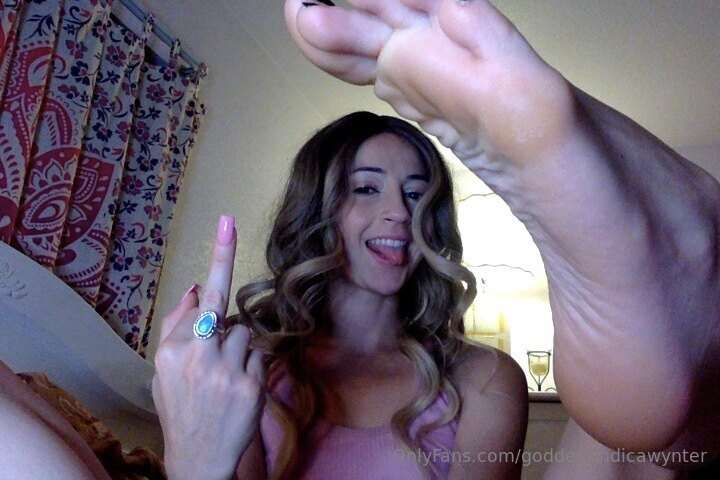 doing phone calls, might do video calls lol add me as a cont.. 1