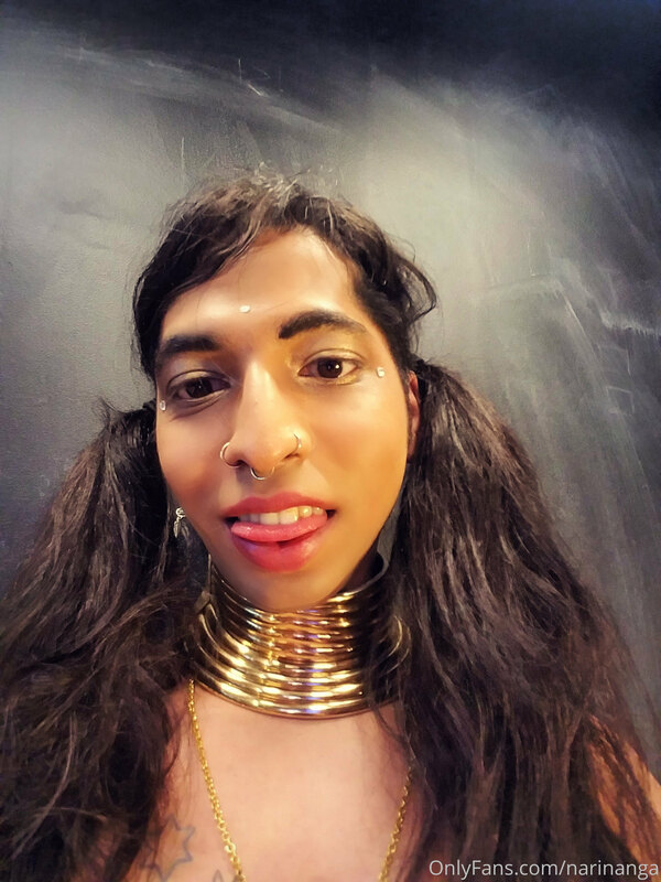 here's a fun little set dressed like an exotic princess! 5