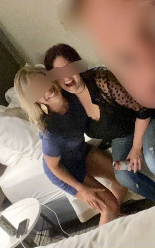 Naughtiness has a way of finding me😏….my friend @u81728723 s..
