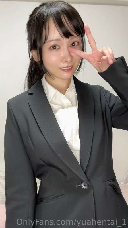 Private shot📷🌟
I had a opportunity to wear a suit, so I took.. 3