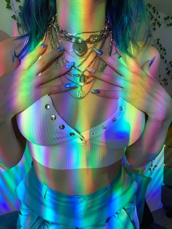 I look good in clothes too ~ I was feeling the streetwear vi.. 2