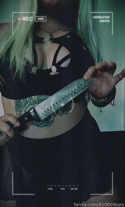 DM