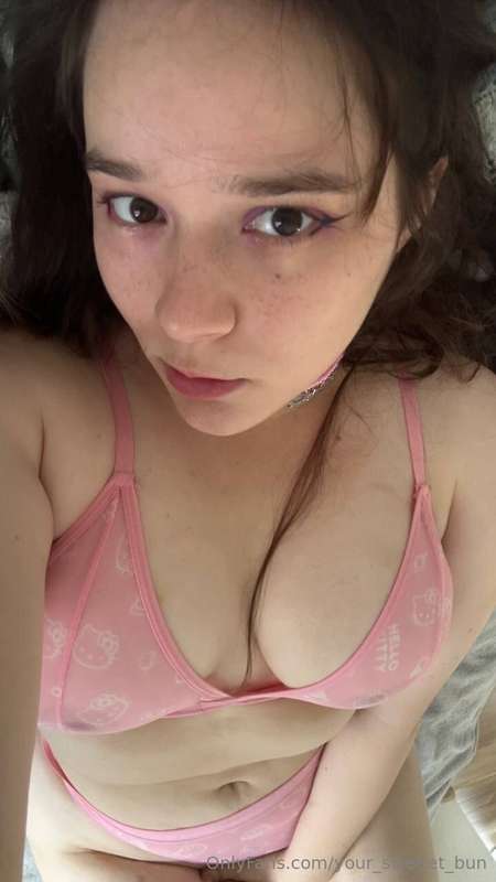Hi, honey! How are you feeling? I'm a little horny right now..
