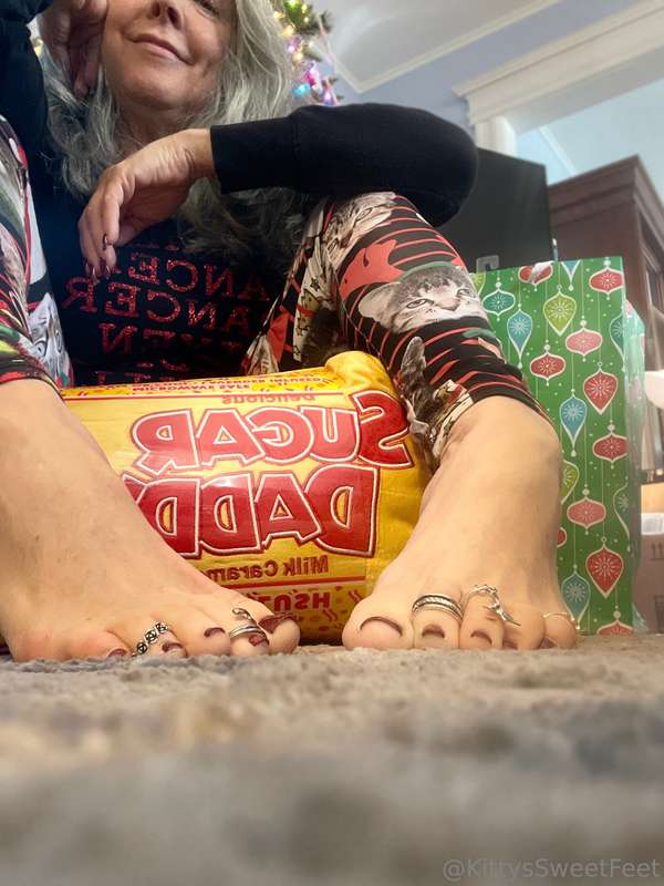 Sometimes gay gifts are the most fun. Don’t you think? 6