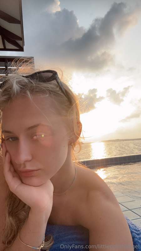 🏝️Maladives day 4Not many pictures because I was chilling na.. 4