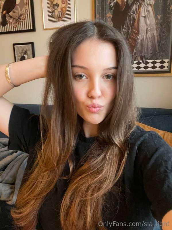 Hey loves 💖Just wanted to share my good vibes today :)I got ..