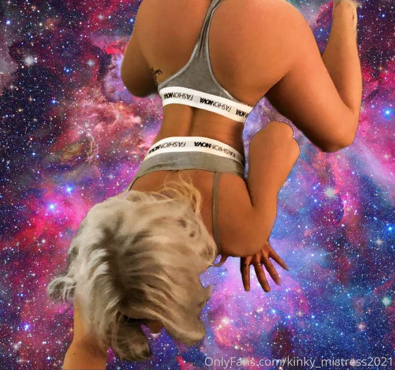 Out of this world 🌏, out of your hands 😈👐🏼