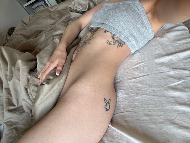 goooood morning, how's that morning wood? 😈