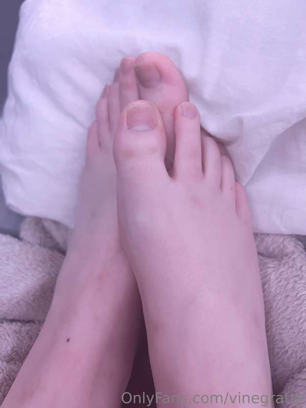 I hope you guys missed my toe-sys ❤️😘