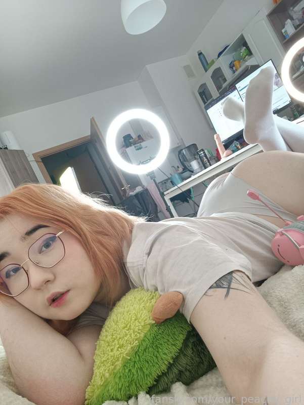Your_Peachy_Girl - Fansly - 19 Dec, 2024