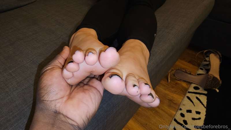 Few shots with a foot model from Manchester! 16