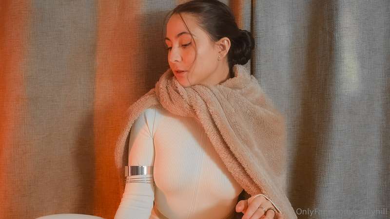 Padme geonosis outfit part 1 <3  10