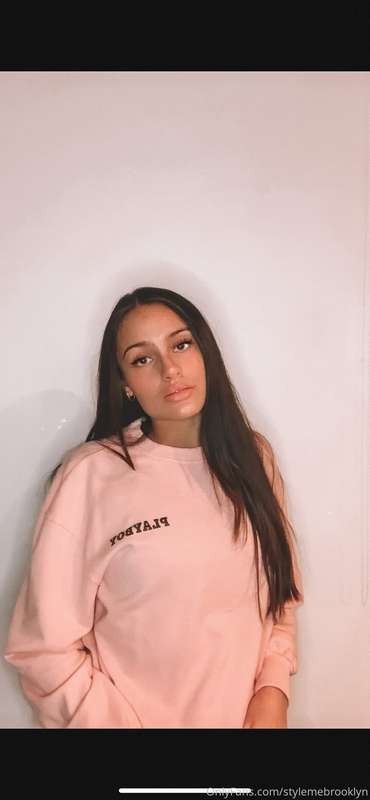 hey babes these are some of my comfy crew necks I love to we.. 1
