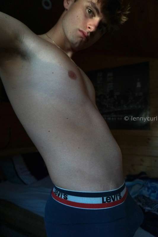 Spot the boner🤫