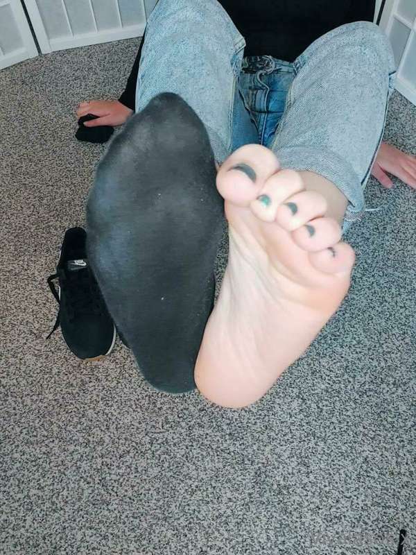 Sweaty, smelly silky soles... 

On a scale of 1 to 10... how.. 4