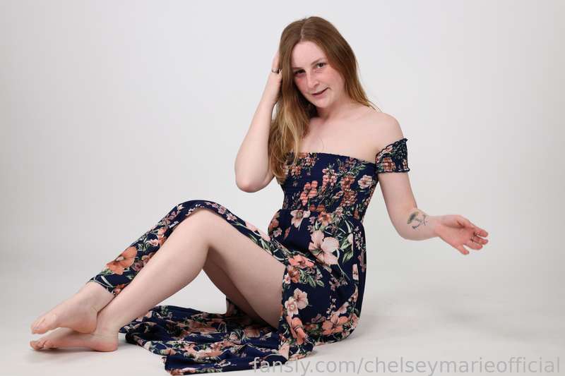 Chelseymarieofficial - Fansly - 06 May, 2025 32