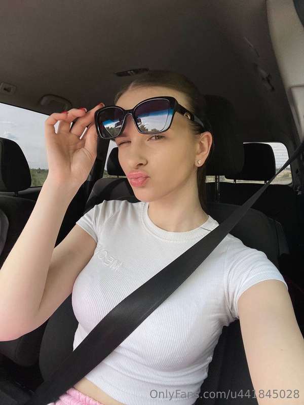 Maryy_18 - Onlyfans - 04 Sep, 2024