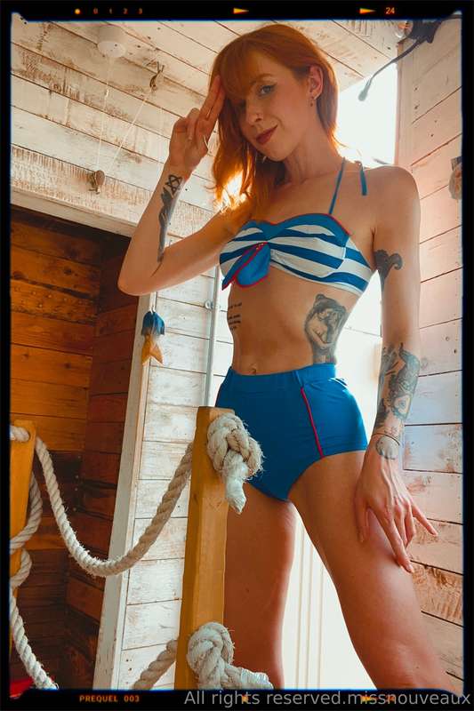 Morning. Who’s gonna be good and unlock some of my goodies t..
