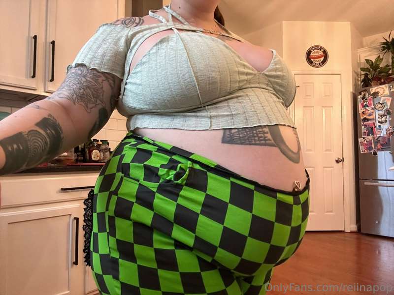 DONUT VIDEO HAS BEEN SENT & ADVANCE DISCOUNT FOR THIS CLIP I.. 5