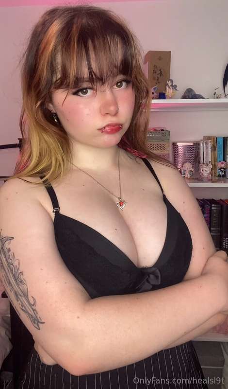 just me, being a little bit of a tease… hope you don’t mind .. 4