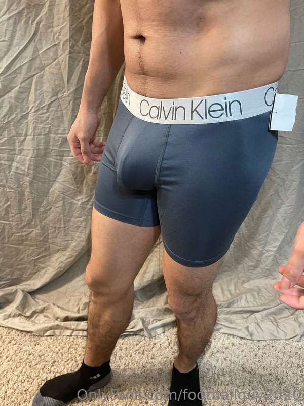 The Calvin Klein set of PVT Martinez - you'll want to see th.. 1