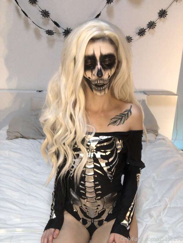 Too scary to be sexy? Or still cool? 3