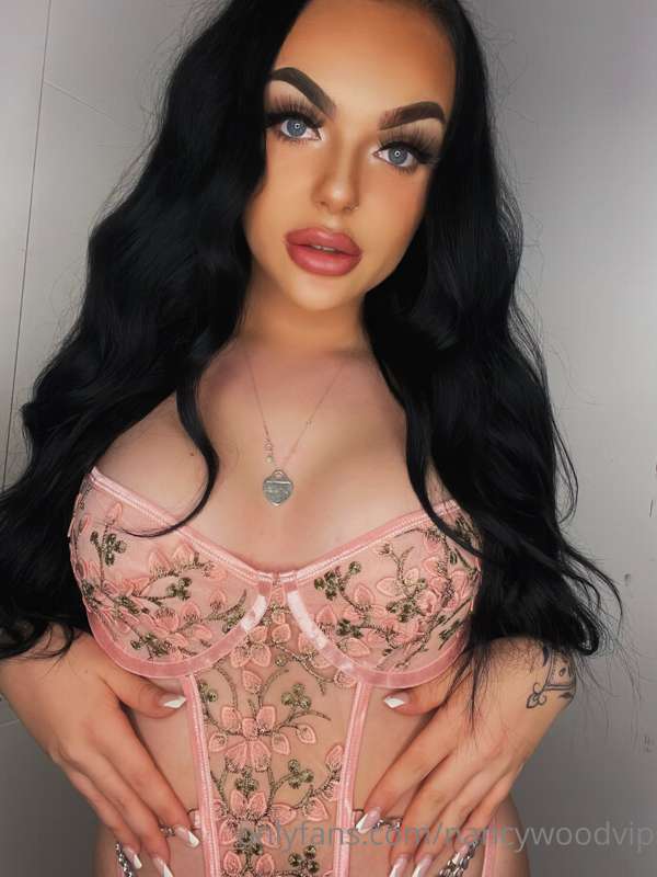 Can I become your queen 👸