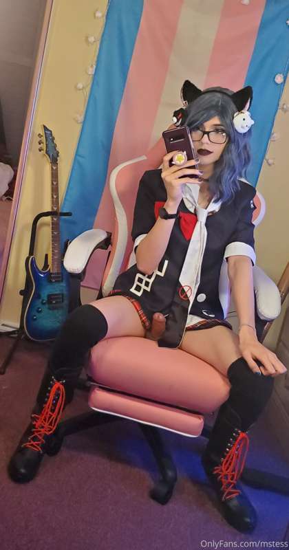 Being that lewd classmate