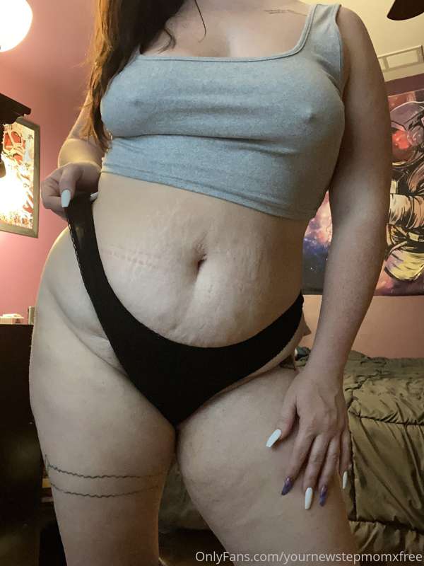 Tips for clips!
Sending out explicit pics and videos this we..