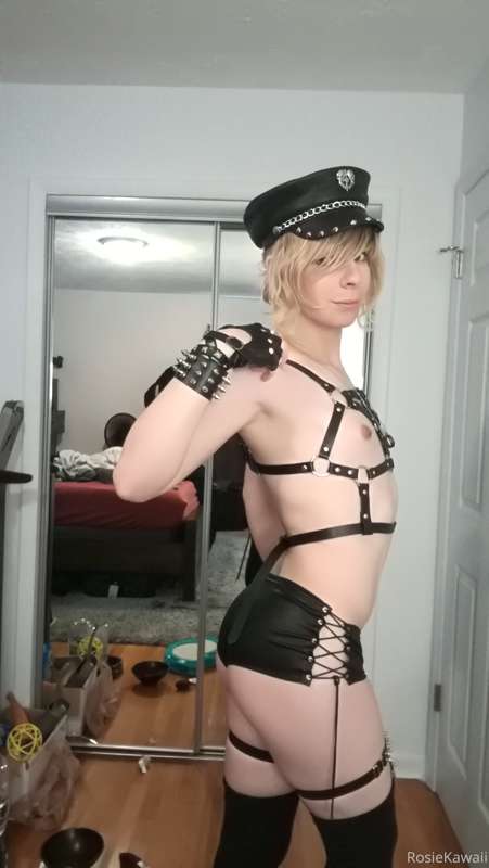 leather slut set 4/6 x 27