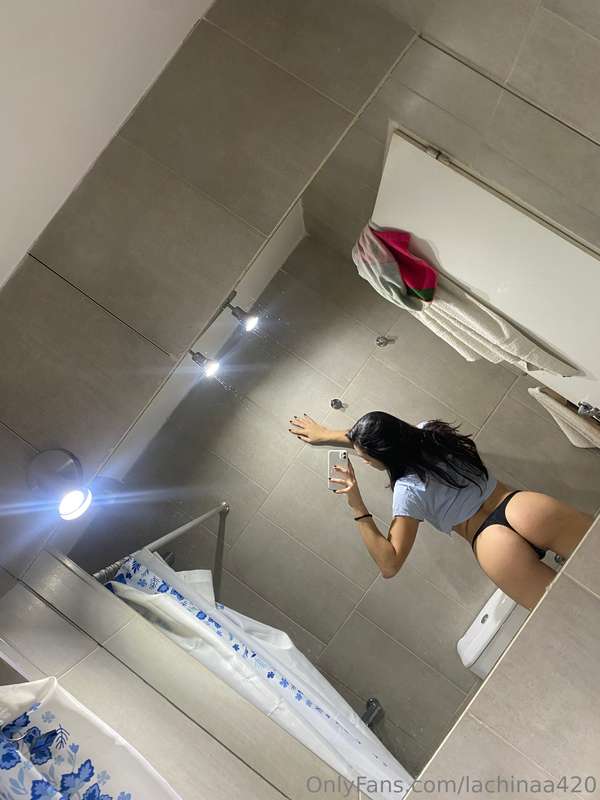 Morning stretch or morning tease? 7