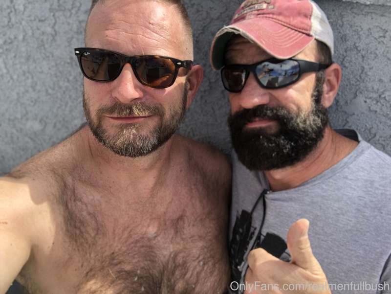 Just met up with a hot dude in Palm Springs!
with www.onlyfa.. 2