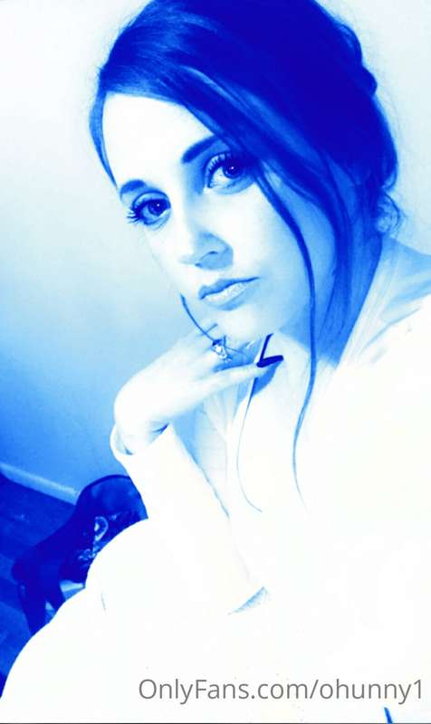 Hi babies 😘😈😍 how are you? Have you missed me?