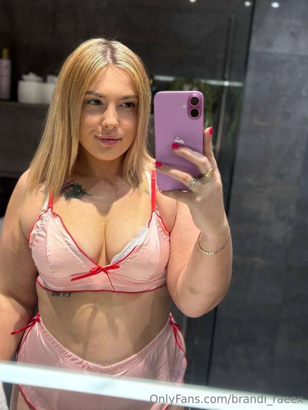 Do I look good babe? To see uncensored content click @brandi..