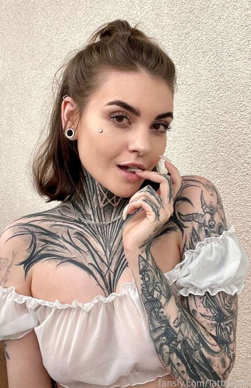 Tattoogirl - Fansly - 18 Apr, 2022