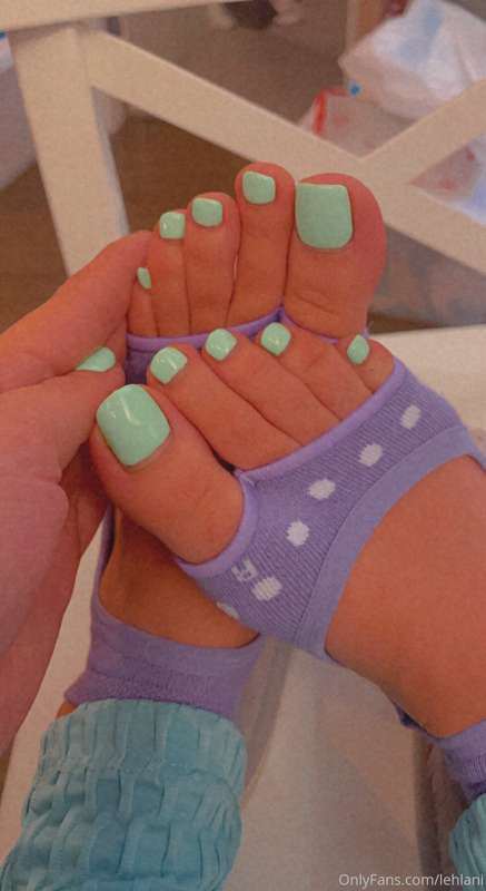 Thank u DB for getting these off my wish list 😋 me & my toes.. 1
