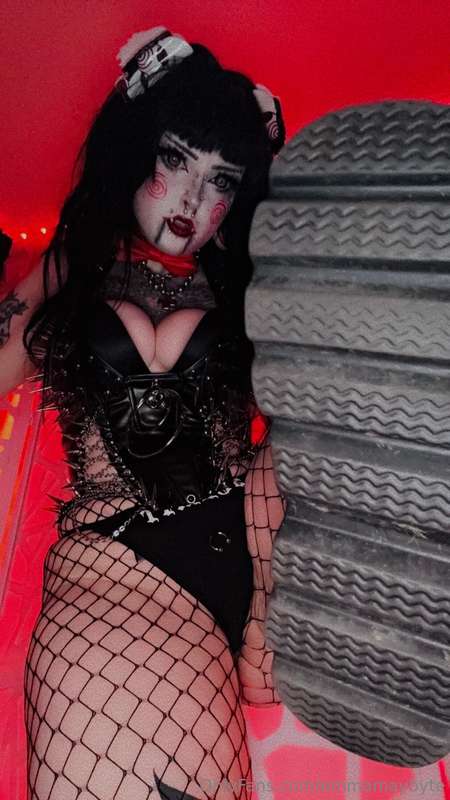 Emmamaybyte - Onlyfans - 02 Nov, 2024
