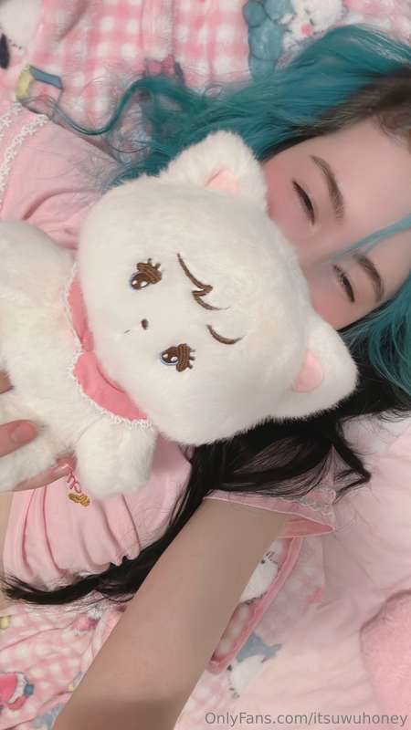 Bedtime, nya~! Join me in my cozy cute blankets, you look li.. 10