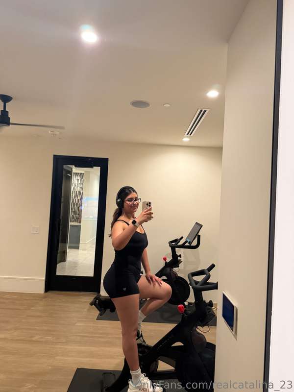 Your sexy gym slut 🥰😘