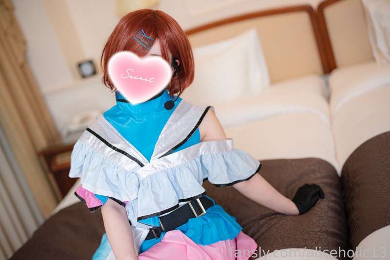 Aliceholic13 - Fansly - 01 Mar, 2023 1
