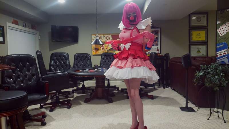 One, two, BLOOON~!

Here's my Geiru Toneido cosplay! This mi.. 37