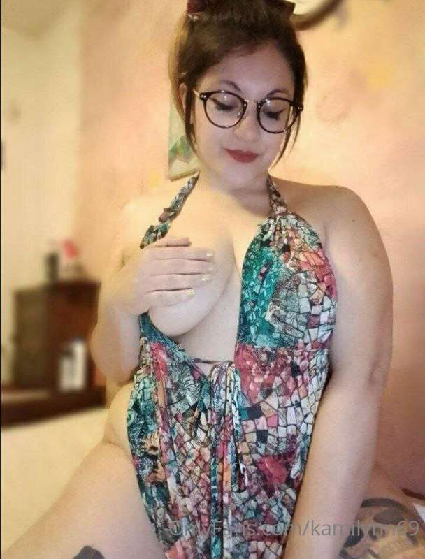 ## 👑The QUEEN of facesitting👑 
🆓 Free subscription🆓

## @mar..