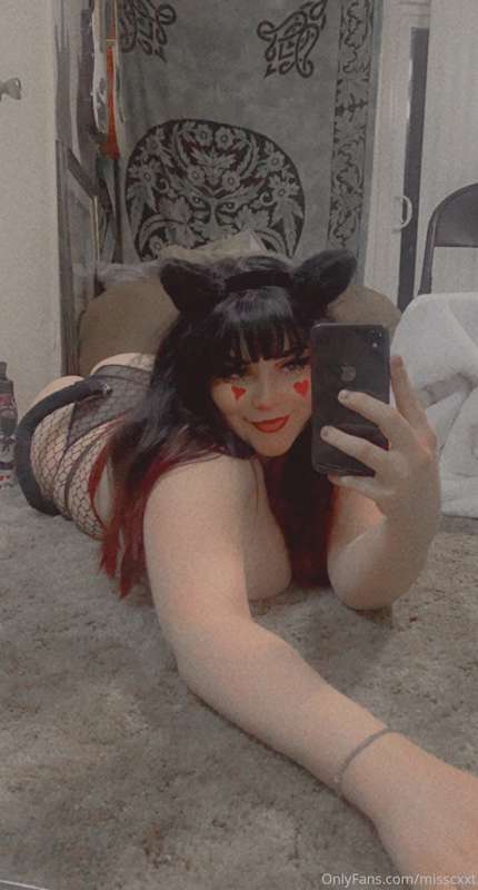 Meowww ❤️❤️ 4