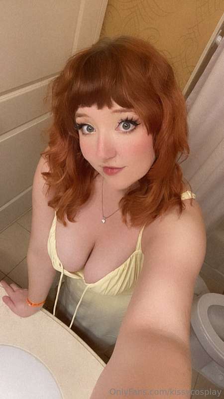 Flying home from a wedding tonight and then hopefully gettin.. 4